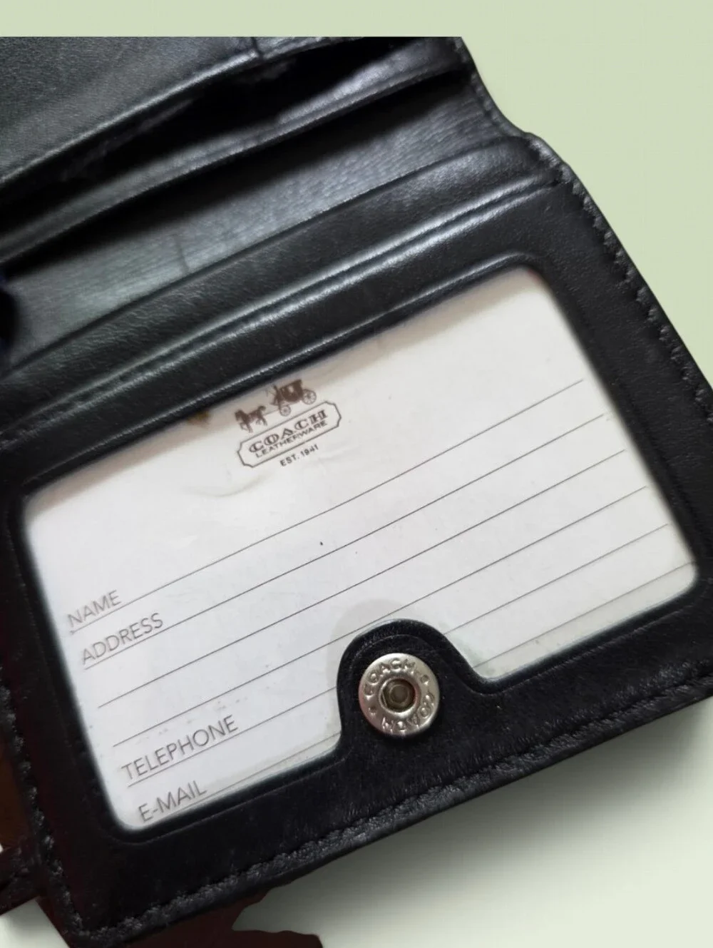 Coach Soho, Vintage pleated bifold wallet. Black Leather